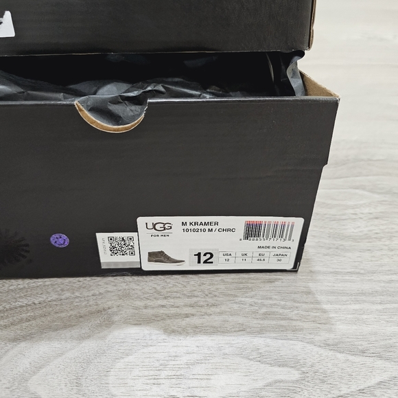 New NWT UGG Australia Kramer High Top Leather Sneakers Light Olive Green Sz 12 - Picture 9 of 10